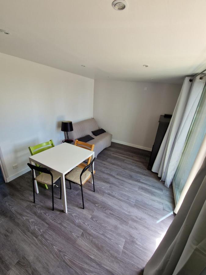 Appartement 2 Pieces Renove Avec Acces Piscine Peymeinade Zewnętrze zdjęcie